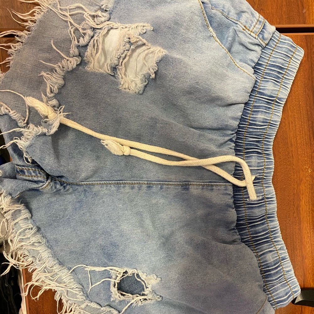 Stretchy jean shorts